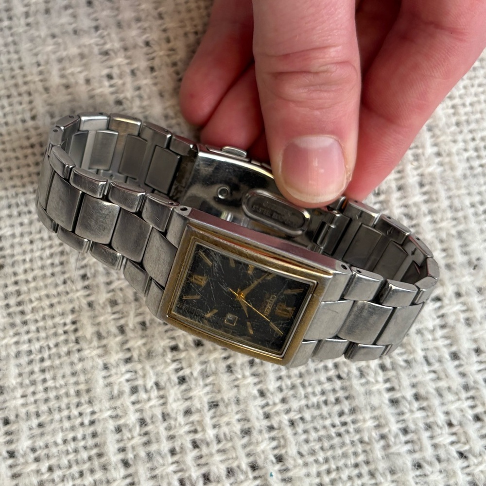 Citizen Silver Metal tank  Watch
